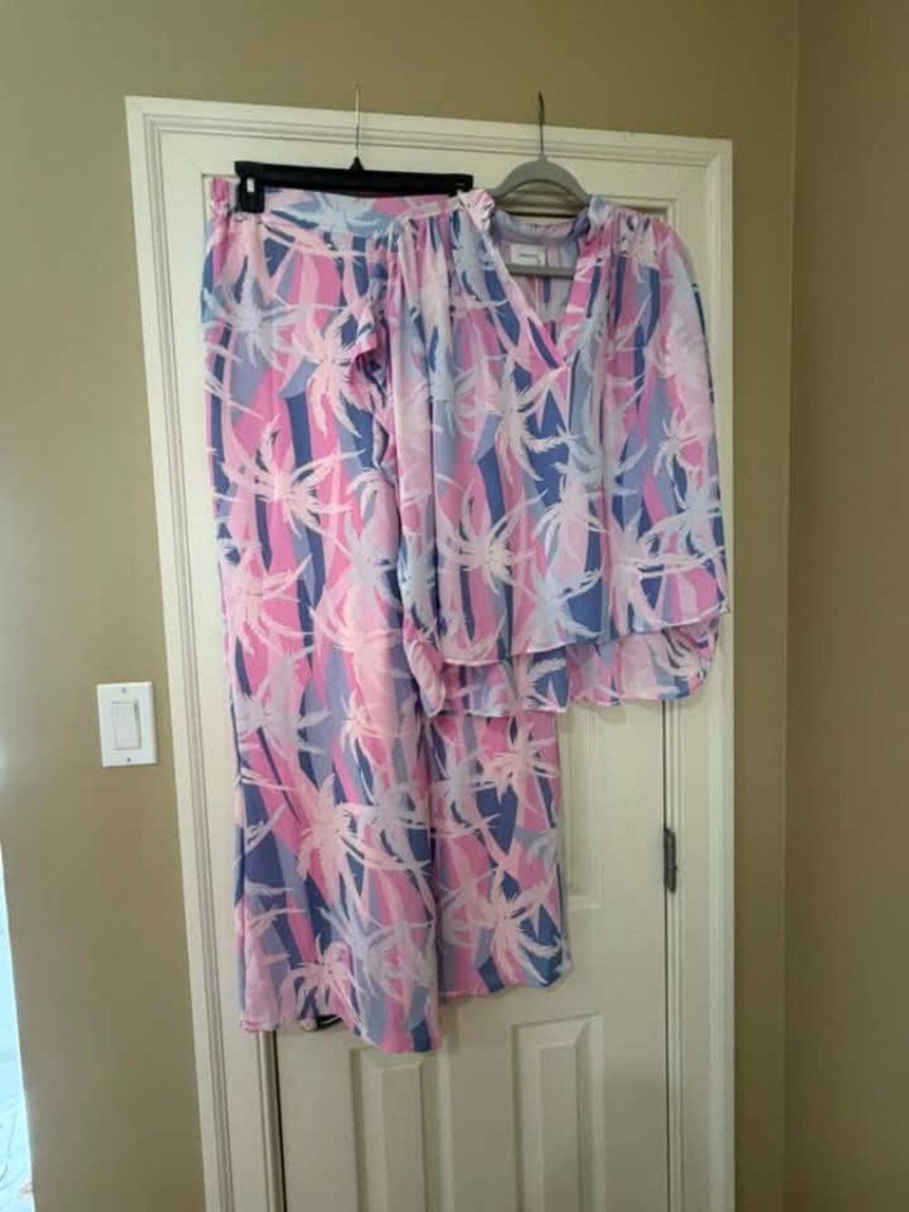 Adrienne Set - Large - NWT